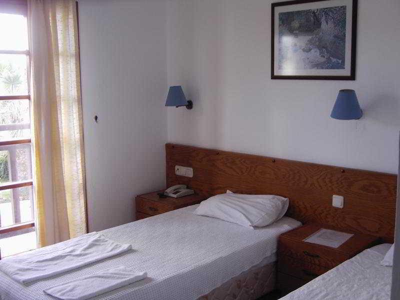 Orion Hotel Bitez Exterior foto